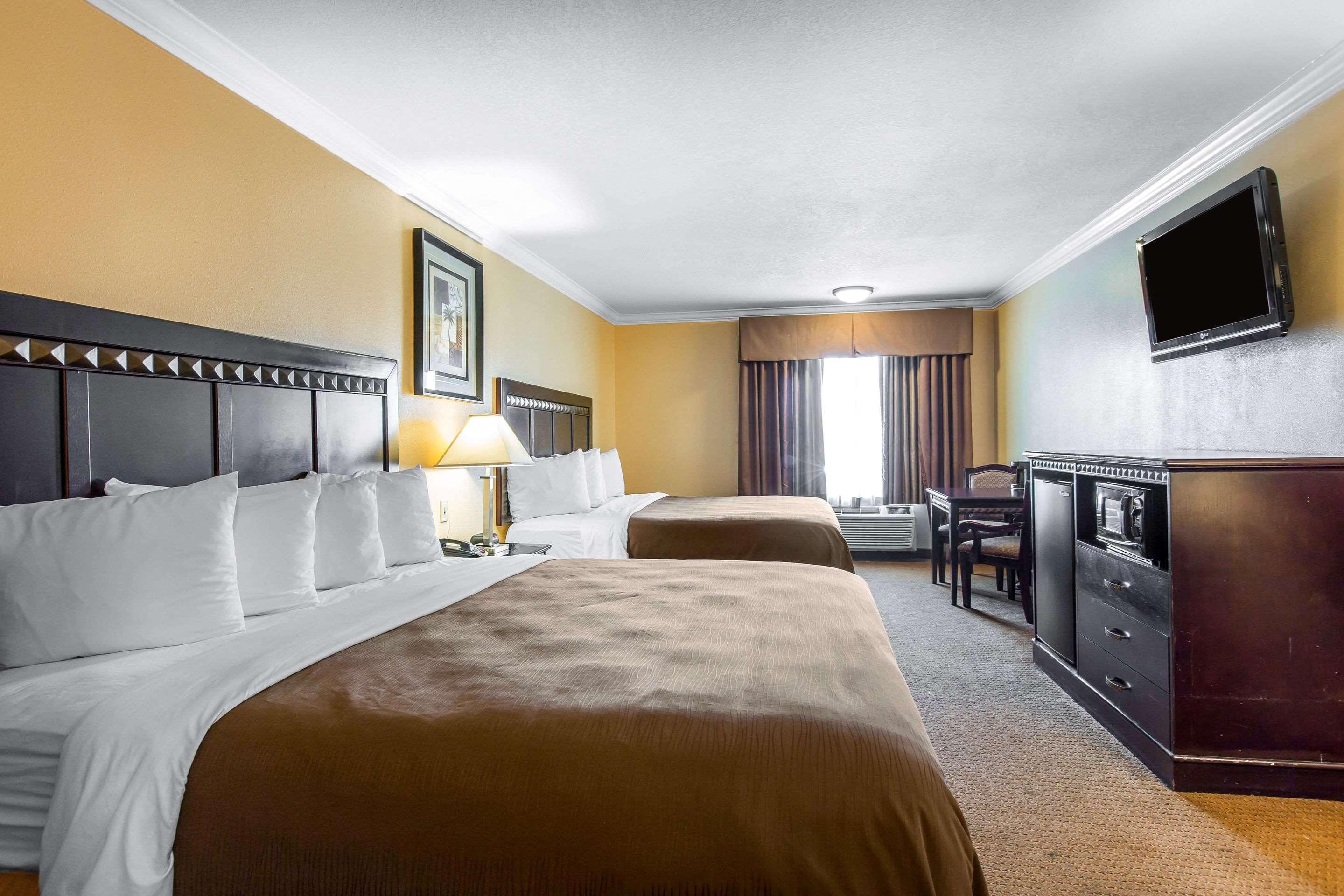 Quality Inn & Suites Bell Gardens-Los Angeles 外观 照片