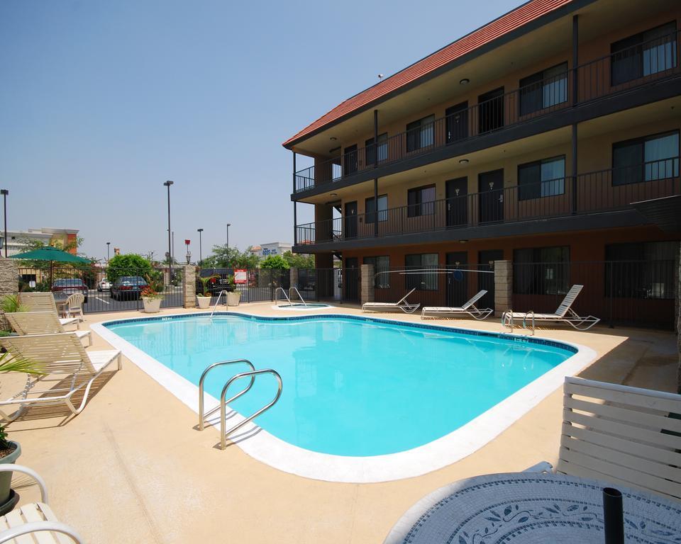 Quality Inn & Suites Bell Gardens-Los Angeles 外观 照片